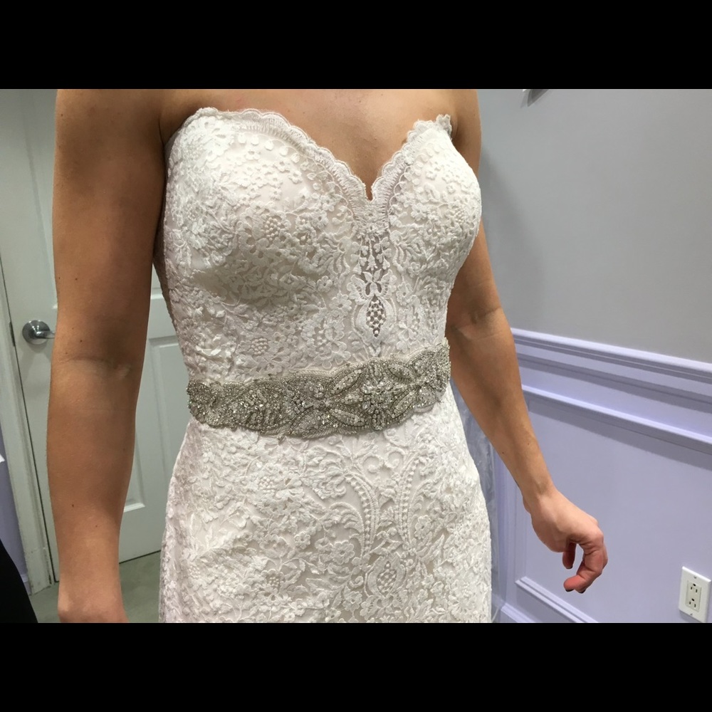 BRAND NEW unaltered Madison James bridal gown- Kleinfeld’s purchased MJ215 - Picture 5 of 9